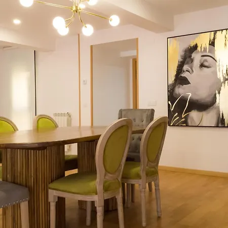 San Pedro Regalado Apartment *